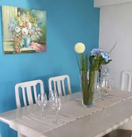 Mary's Place Apartment